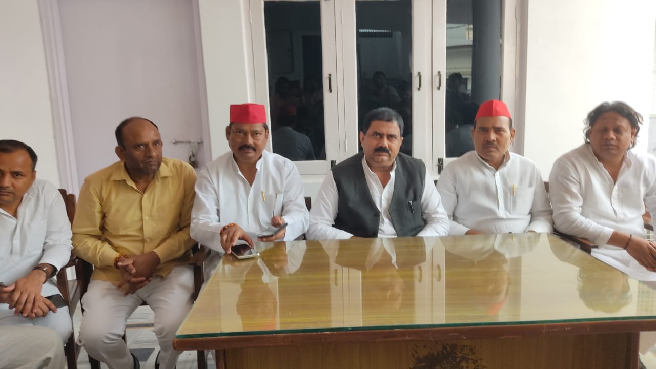 मुख्यमंत्री के आदेश के बाद पीड़ित को नहीं मिला पांच लाख का मुआबजा
