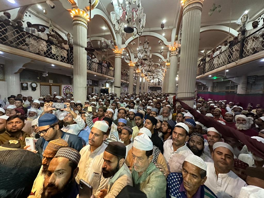 हज़रत गाज़ी मियां हुज़ूर ख़ानकाहे सक़लैनिया शराफ़तिया के सज्जादानशीन मुंतखब