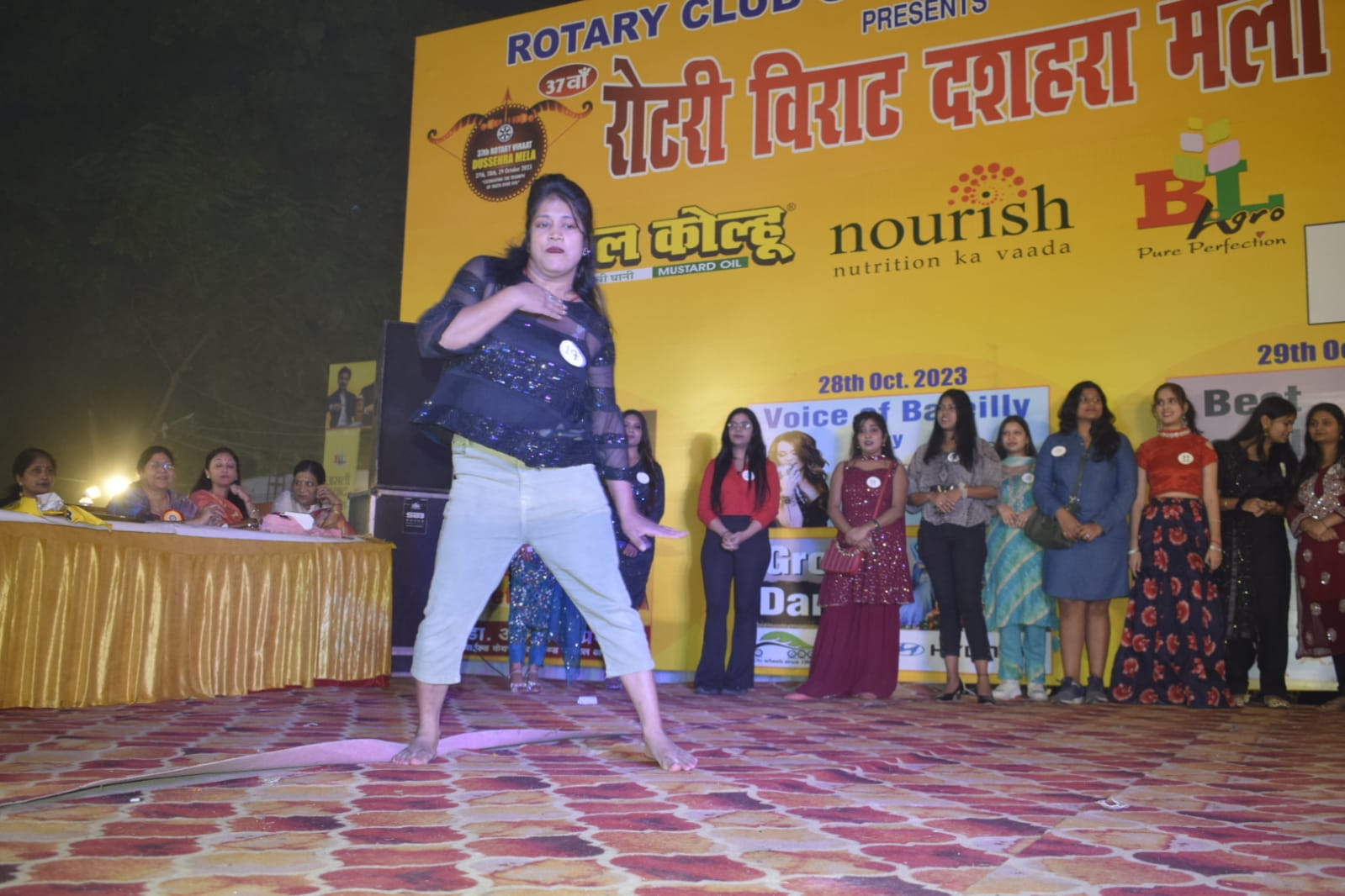 मेला क़्वीन बनी सोनम वर्मा , मेघनाथ कुंभकरण और रावण का हुआ दहन