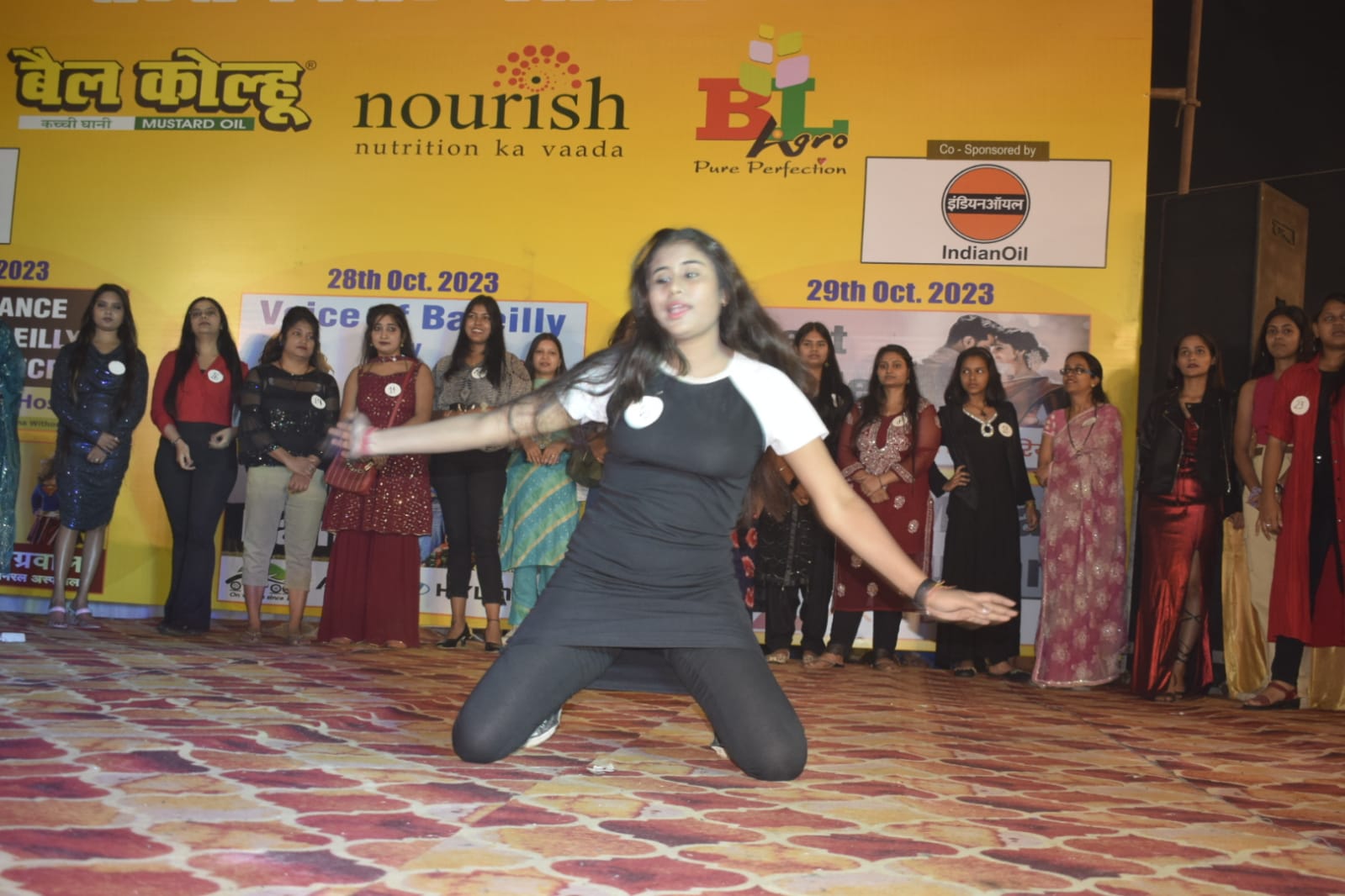 मेला क़्वीन बनी सोनम वर्मा , मेघनाथ कुंभकरण और रावण का हुआ दहन