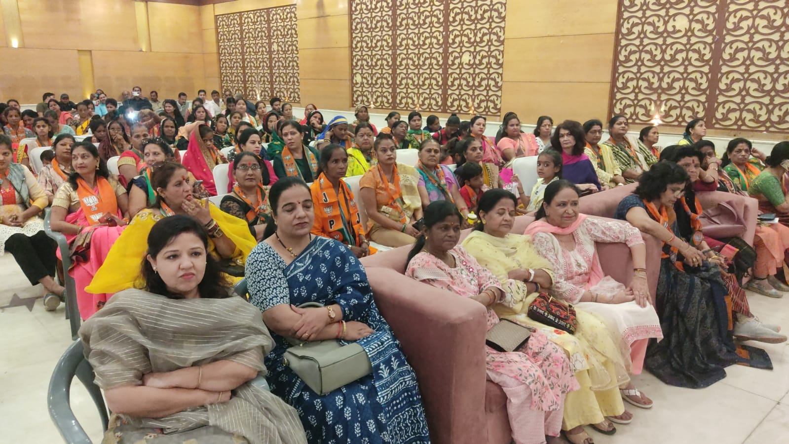 नारी शक्ति वंदन सम्मेलन का हुआ आयोजन