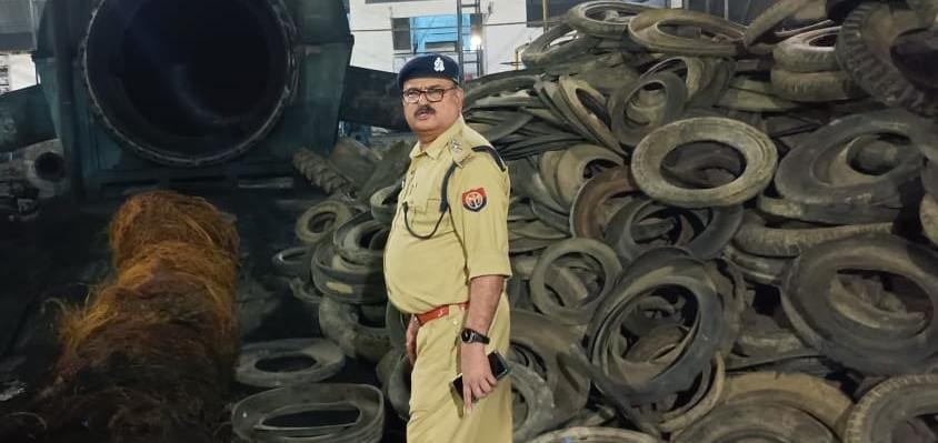 Fatehpur: श्रमिकों की लापरवाही से टायर फैक्ट्री में हादसा, पांच झुलसे