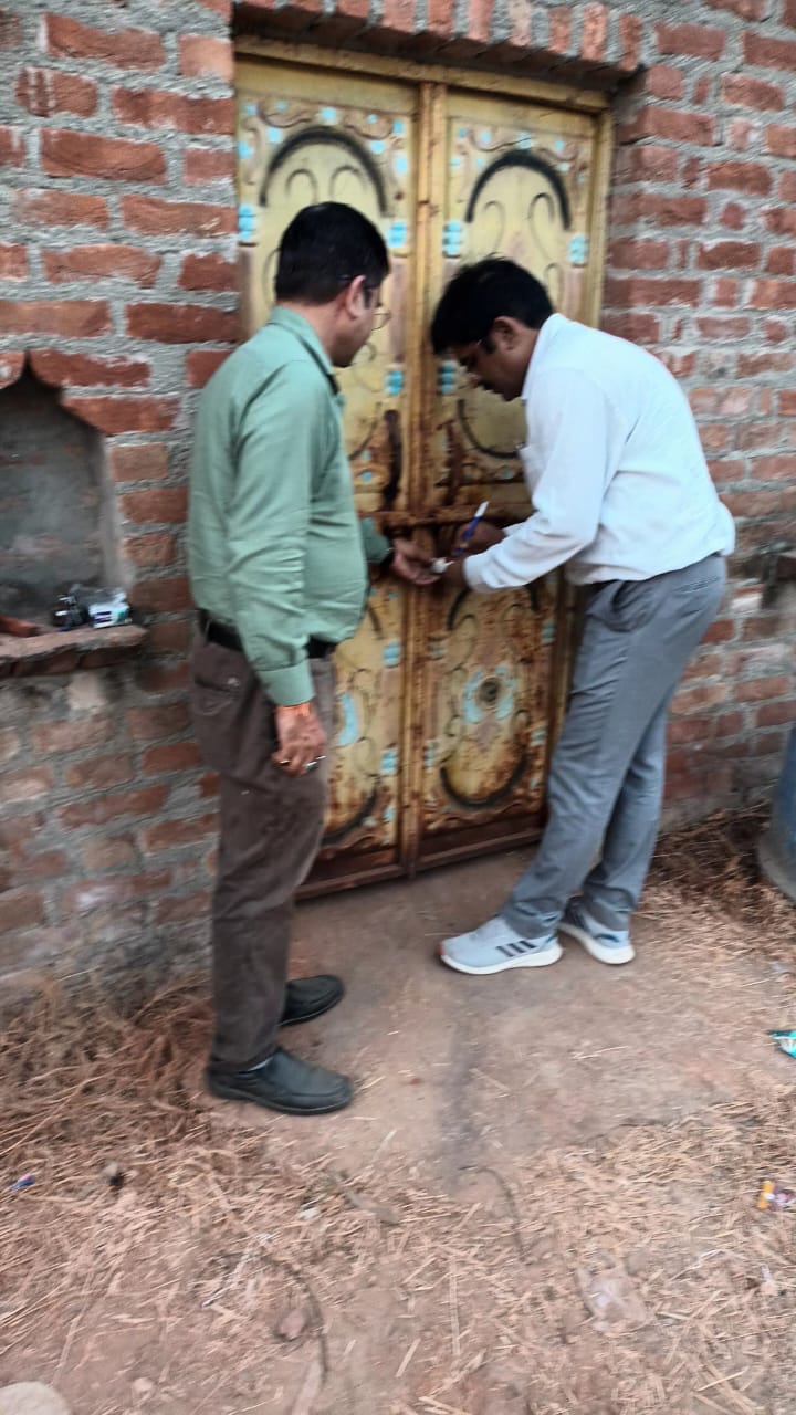 जिला कृषि रक्षा अधिकारी ने पकड़ी नकली खाद , एक गिरफ्तार दूसरा फरार