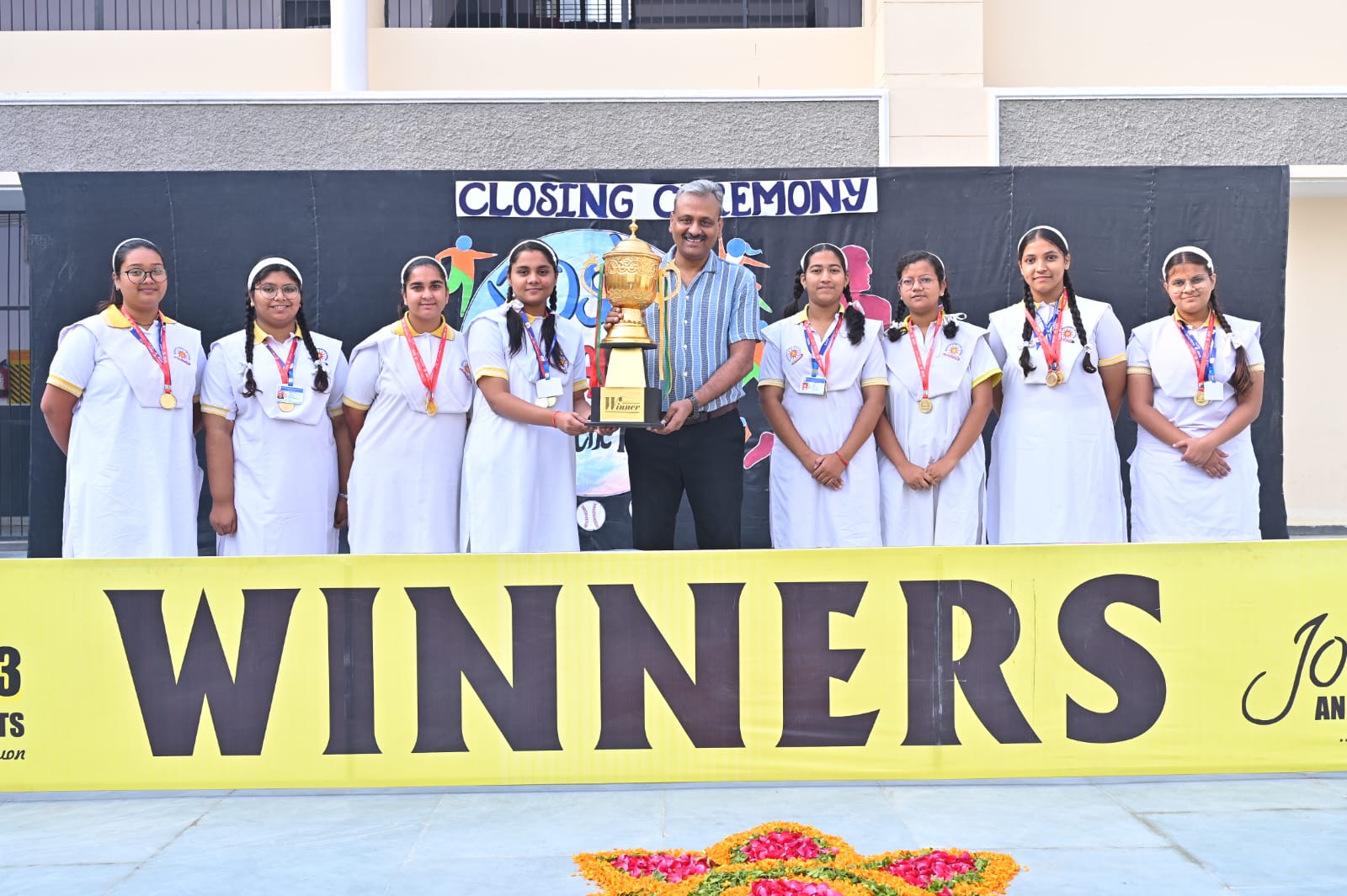 माधवराव सिंधिया पब्लिक स्कूल में वार्षिक खेलकूद समारोह 'जोश 23' का हुआ समापन