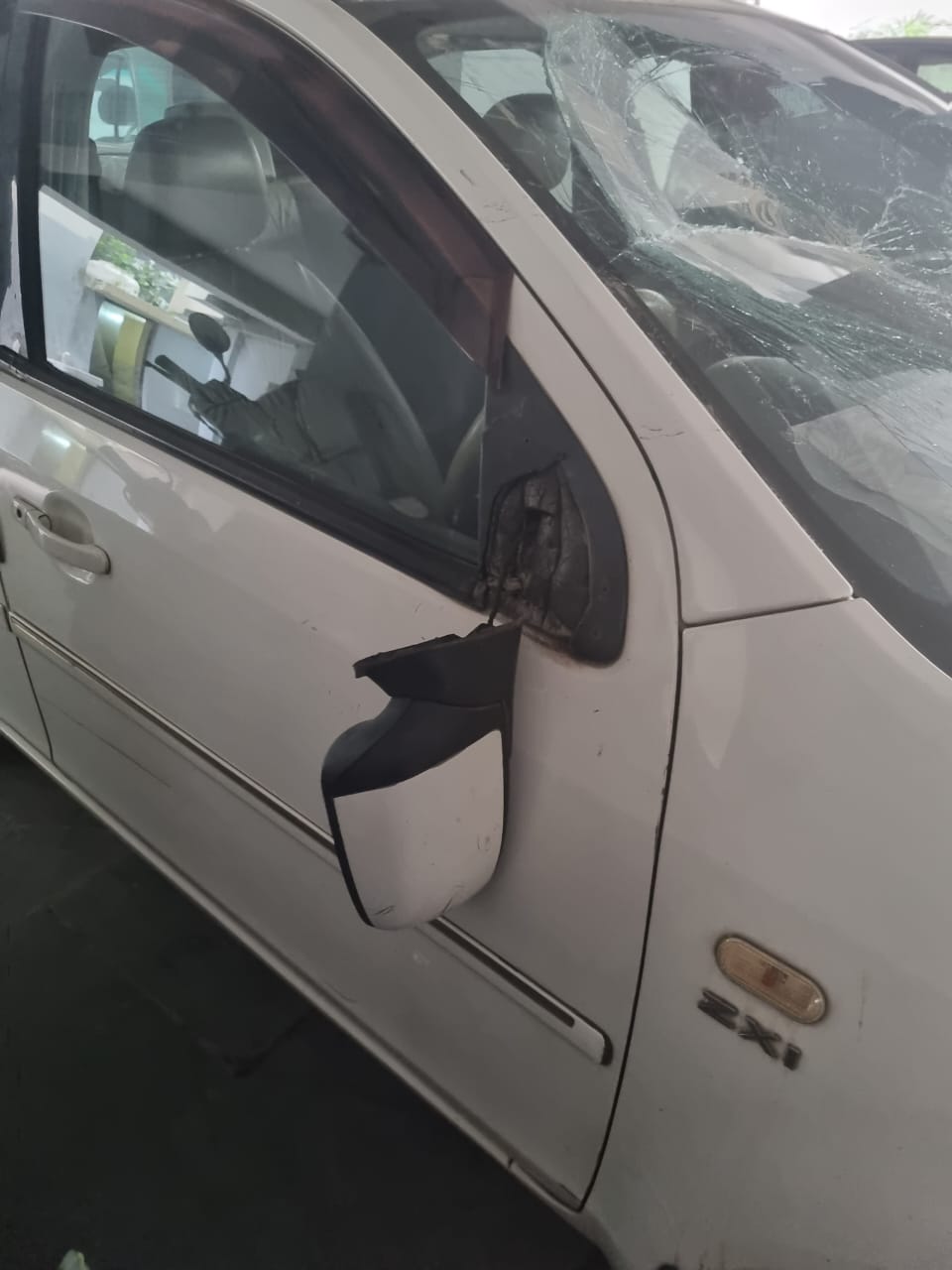 बहेड़ी सीएचसी के अधीक्षक डॉ रोहम पर हुआ जानलेवा हमला