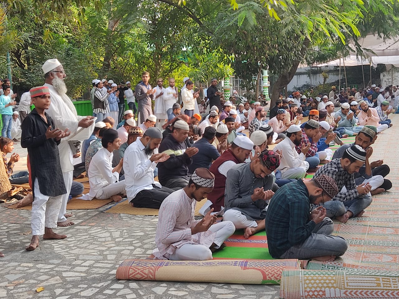 फिलिस्तीन में हुए जुल्मों सितम से मारे गए बेगुनाह लोगों को श्रद्धांजलि अर्पित की