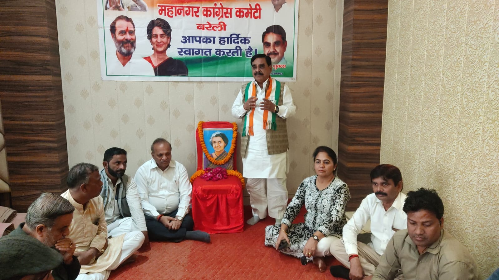 कांग्रेसियो ने पूर्व प्रधानमंत्री स्व. इंदिरा गांधी की जयंती मनाई