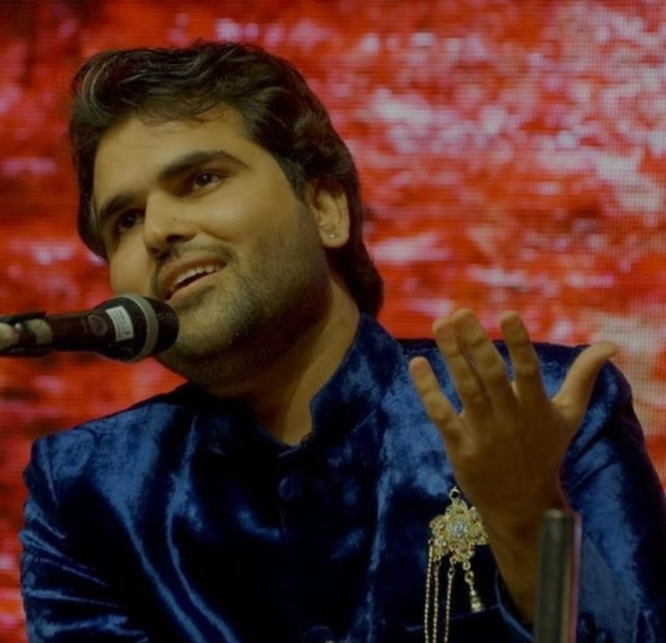 शहज़ादा-ए-ग़ज़ल जैजिम शर्मा की बरेली में ग़ज़ल की महफिल