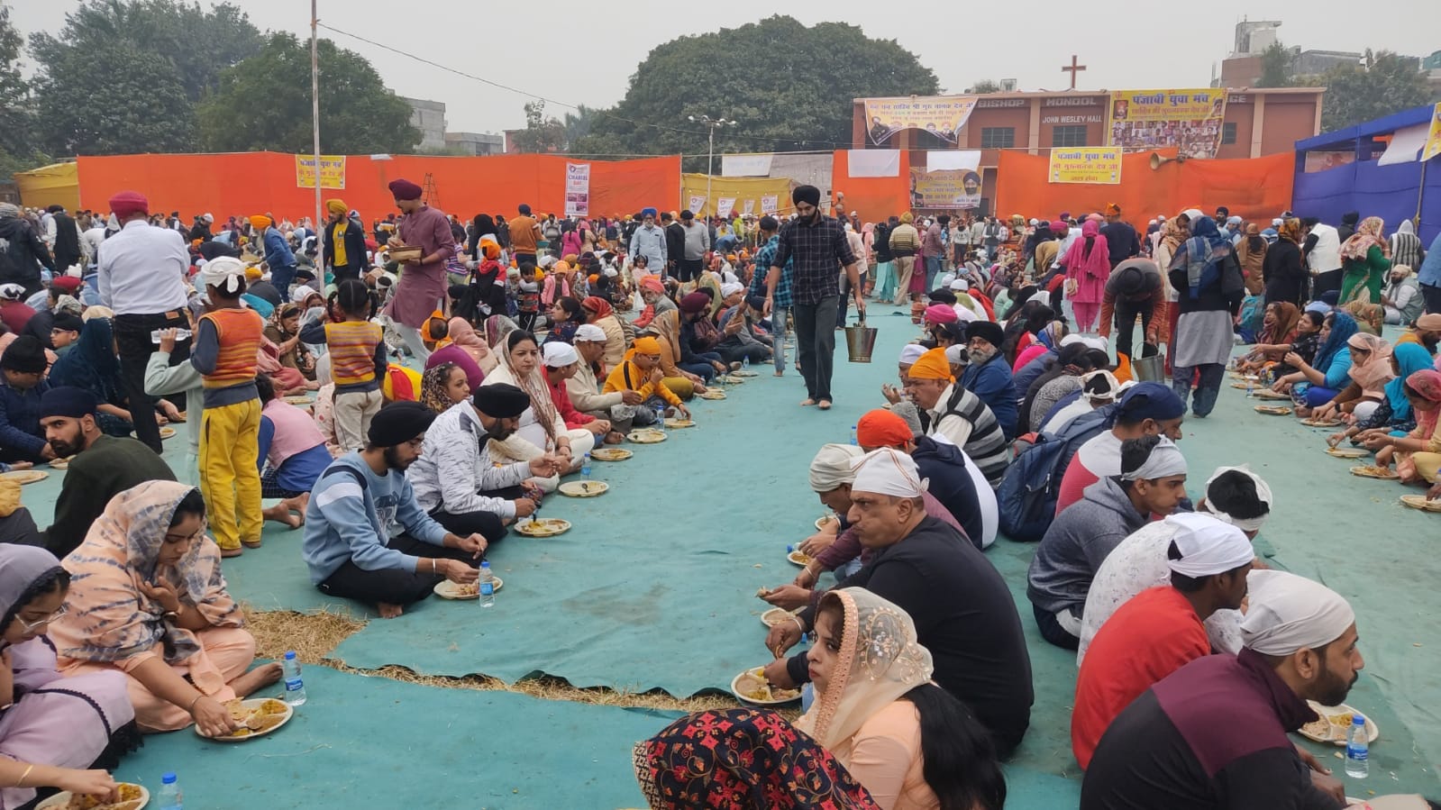 धूमधाम से मनाया गया श्री गुरु नानक देव जी का प्रकाश पर्व