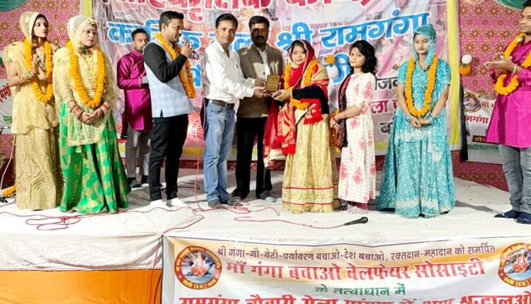 माँ गँगा की रक्षा की पहल स्वंय अपने घर से ही करनी होगी : डॉ. रजनीश सक्सेना