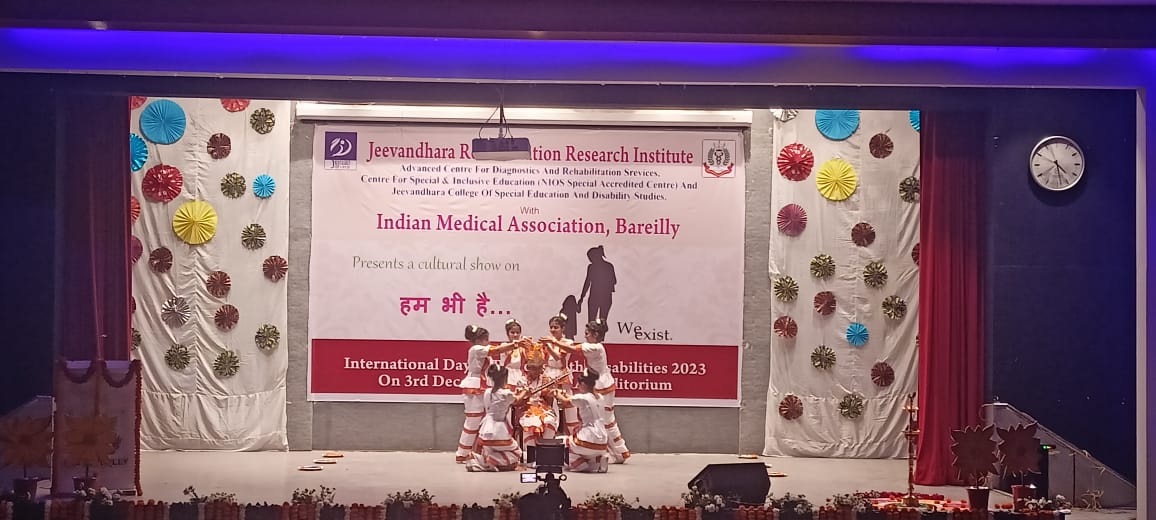 जीवनधारा पुनर्वास एंव शोध संस्था ने धूमधाम से मनाया विश्व दिव्यांग दिवस