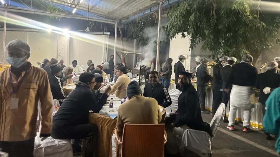 Bihar: बिहार में फ्लोर टेस्ट कल, RJD विधायक तेजस्वी यादव के बंगले पर, नीतीश ने बुलाई बैठक