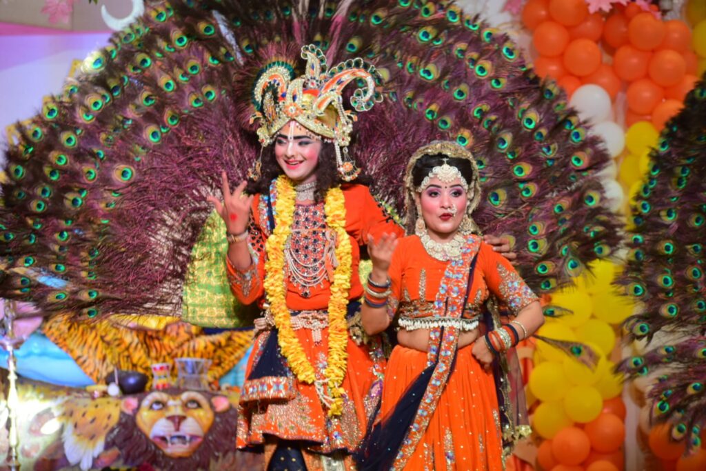 करौली शंकर महादेव धाम के पप्पू बेधड़क-सोनू महाकाल ने बाबा के चरणों में लगाई अपनी अर्जी