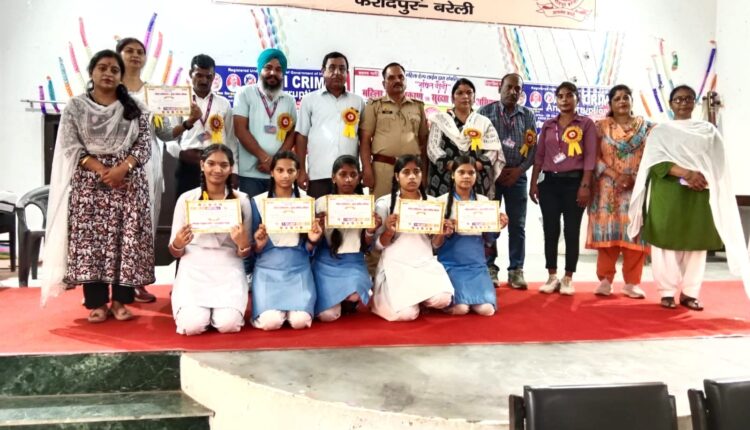 स्कूल में एंटी क्राइम एंटी करप्शन ट्रस्ट द्वारा शक्ति दीदी का आयोजन