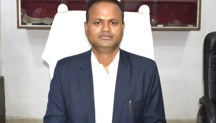 ग्राम प्रधानों के विरूद्ध प्राप्त शिकायतों के त्वरित निस्तारण हेतु डीएम ने विकास खण्डवार गठित की समितियां