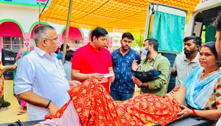 मुफ़्त स्वास्थ सुविधा शिविर में हुआ 4500 मरीजों का उपचार
