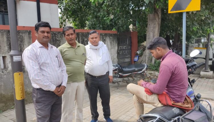 पेट मे सरिया घुसने से ग्रामीण की मौत