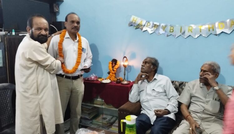 विशिष्ट बचपन पत्रिका की आध्यात्मिक कवि गोष्ठी संपन्न