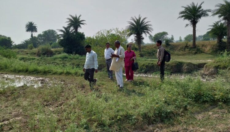 एसडीएम वाला ने नदी किनारे अवैध कब्जे हटवाया