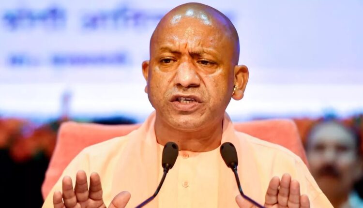 डेंगू पीड़ित हर मरीज को मिले समय पर इलाज, बढ़ाएं सतर्कता-सावधानी: सीएम योगी