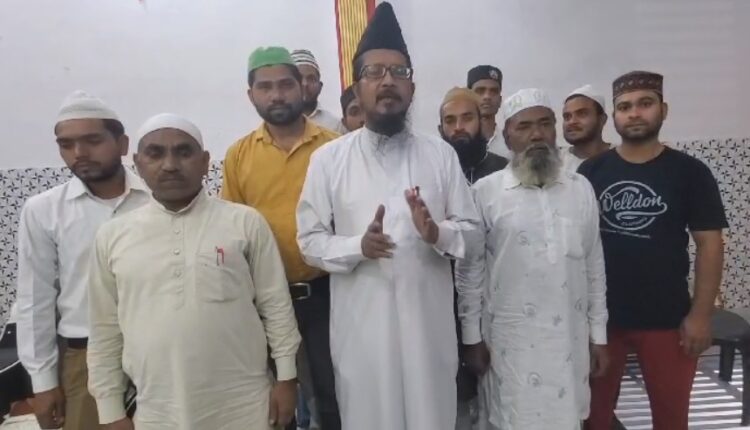 कतर में पूर्व भारतीय नौ सैनिकों की हिफाजत के लिए कदम उठाए भारत सरकार: मौलाना शहाबुद्दीन