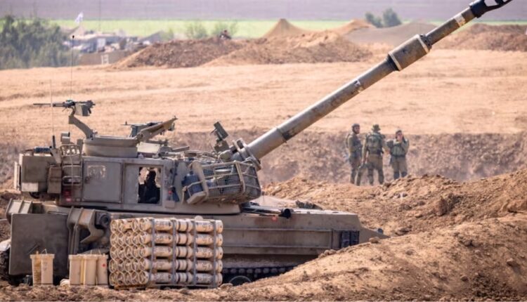 गाजा में टैंक लेकर घुसी इजराइली सेना, जमीनी हमला शुरू