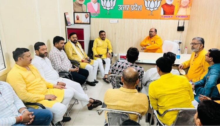 किसानों के बकाया 1361 करोड़ रुपये का होगा भुगतान, सीएम योगी बने मिसाल