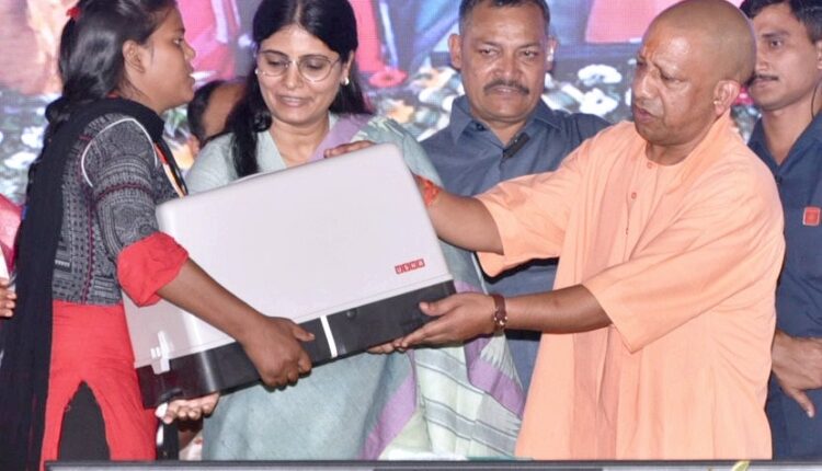 पूरे उत्तर प्रदेश पर बरसती है मां विंध्यवासिनी धाम की कृपा: सीएम योगी