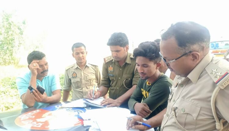 ट्रेन से गिरकर यात्री की मौत,पुलिस ने शव का पंचनामा भरकर पोस्टमार्टम के लिए भेजा