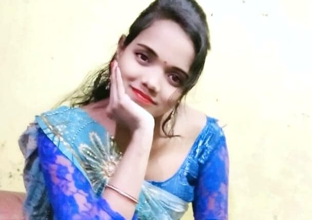 बीमारी से परेशान महिला ने लगाई फांसी , मौत