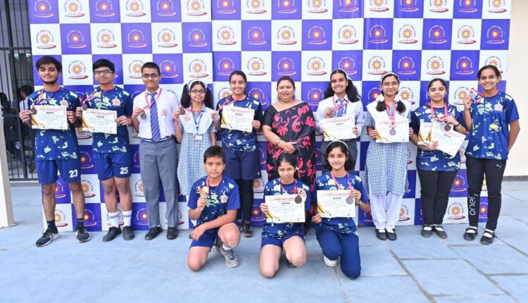 माधवराव सिंधिया पब्लिक स्कूल के छात्रों ने दर्शकों को अपनी प्रतिभा का लोहा मनवाया