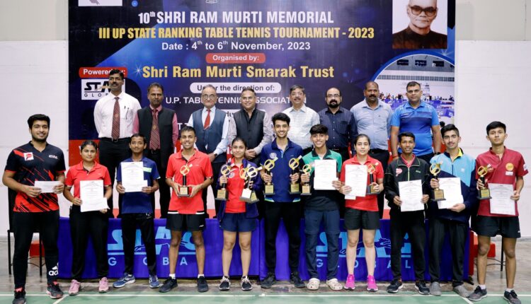 सुहानी महाजन और सार्थ मिश्रा बने पुरुष और महिला वर्ग में चैंपियन