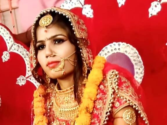 एलसीडी,अपाचे बाइक की मांग पूरी नही होने पर महिला की गला दबाकर की हत्या