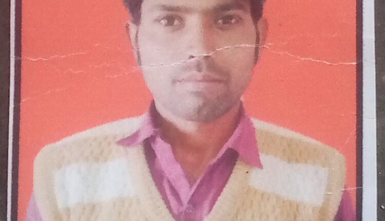 डीसीएम की टक्कर से घायल युवक की इलाज के दौरान मौत