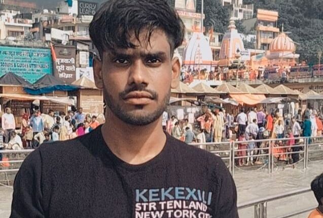 रामलीला के मेला में झूला में करंट लगने से युवक की मौत