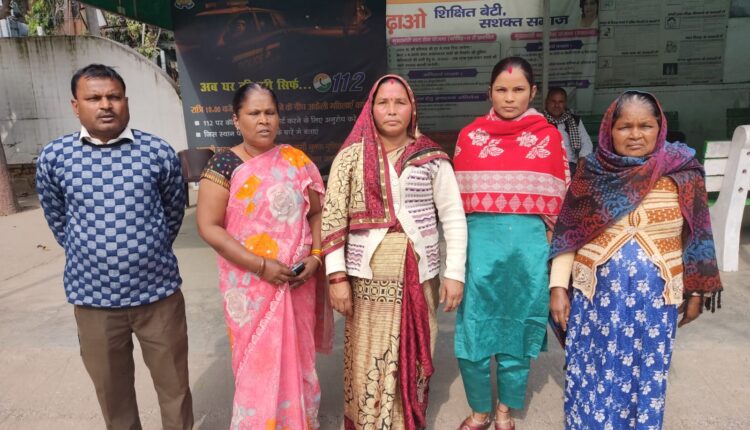 दबंगों ने घर में घुसकर की मारपीट, पीड़ित परिवार को जान का खतरा