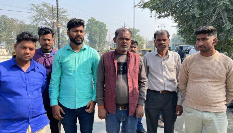 बाथरूम में करंट लगने से एलआईसी क्लर्क की मौत