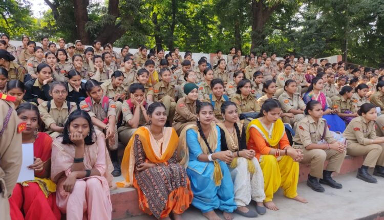 एकता और अनुशासन है एनसीसी की पहचान : ब्रिगेडियर संदीप वर्मा