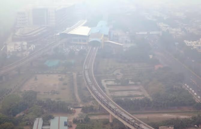 Air Pollution: लखनऊ समेत यूपी के इन जिलों में हालत बेहद गंभीर!