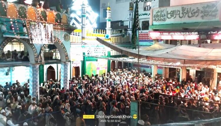 इनामी मुकाबले के विजयी छात्रों को सुब्हानी मियां ने किया सम्मानित