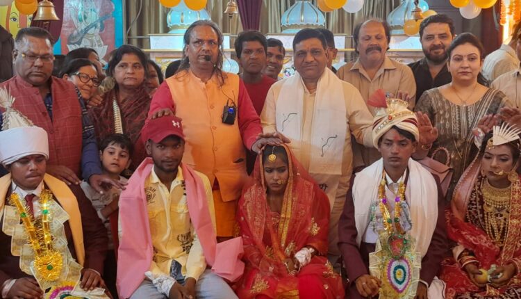 बाबा श्याम के प्रथम बार्षिक उत्सव पर 7 कन्याओ का हुआ सामूहिक विवाह