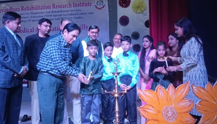 जीवनधारा पुनर्वास एंव शोध संस्था ने धूमधाम से मनाया विश्व दिव्यांग दिवस