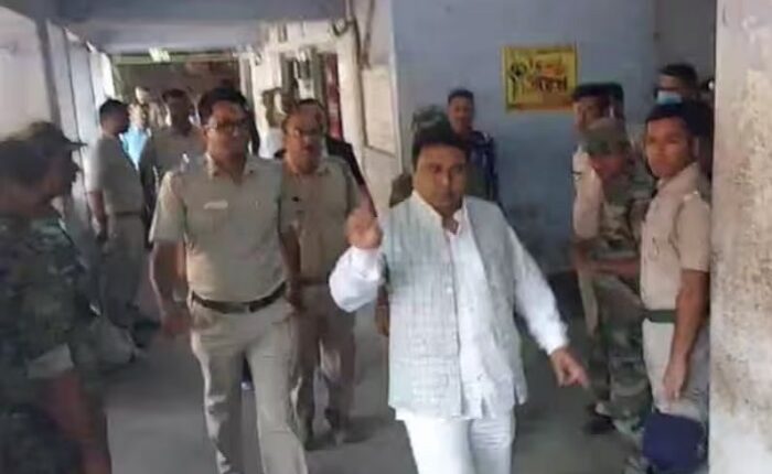 संदेशखाली हिंसा: मुख्‍य आरोपी टीएमसी नेता शाहजहां शेख गिरफ्तार