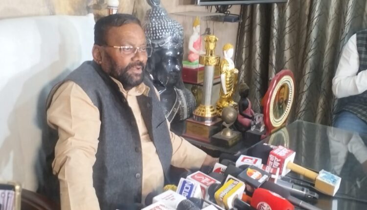 तो इसलिए स्वामी प्रसाद मौर्य ने लगाई इस्तीफे की झड़ी