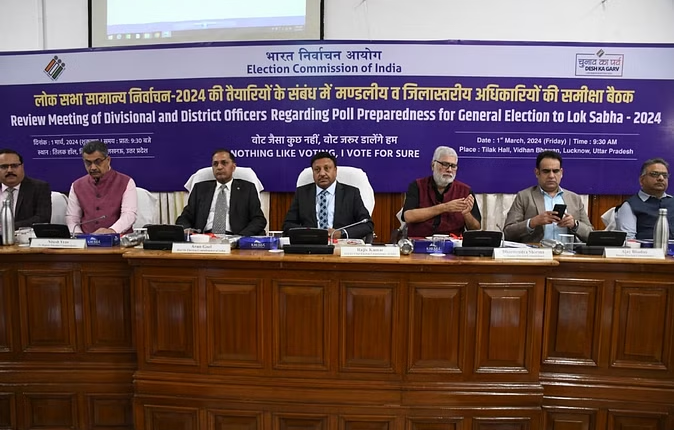 महिलाओं और दिव्यांगों के लिए बनाए जाएंगे अलग बूथ: मुख्य चुनाव आयुक्त राजीव कुमार