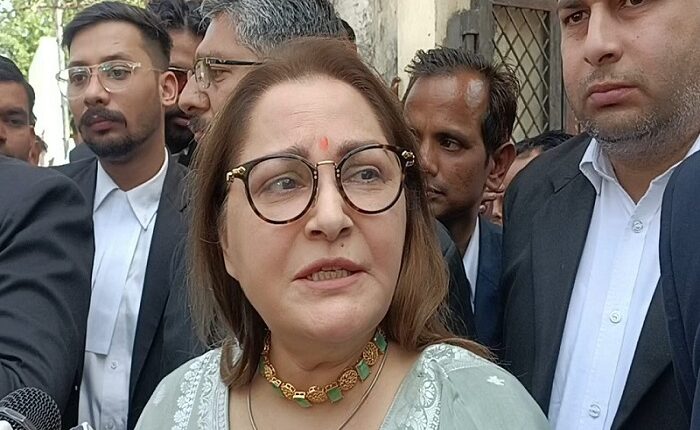 मुरादाबाद में कोर्ट पहुंचीं जया प्रदा ने CAA पर पीएम मोदी का किया धन्‍यवाद