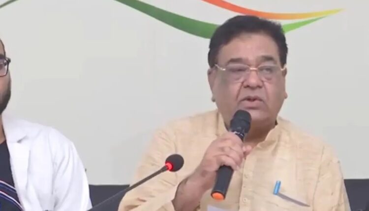 कांग्रेस नेता मुकेश नायक ने कहा- परीक्षा की संरचना ऐसी कि 718-719 नंबर आ ही नहीं सकते