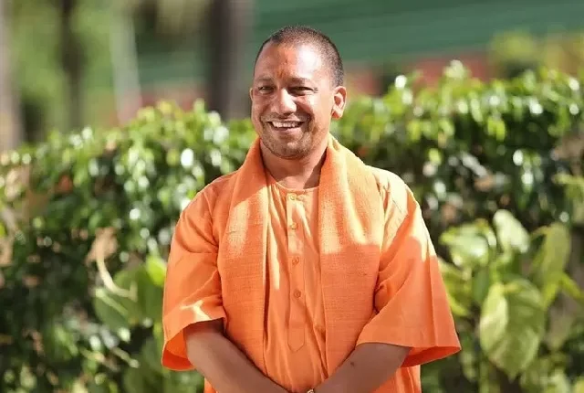 Yogi आदित्यनाथ की दिल्ली में हुई बैठकों से मंत्रिमंडल विस्तार और भाजपा के संगठनात्मक फेरबदल को लेकर हलचल मच गई है। 2 सीएम योगी का दिल्ली दौरा: सियासी हलचल तेज, मंत्रिमंडल विस्तार और संगठनात्मक फेरबदल पर चर्चा – Daily Insider